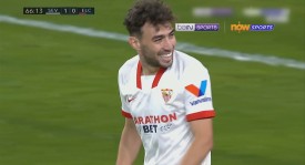 西甲焦点战：赫罗纳对阵西班牙人，球员对决激战正酣